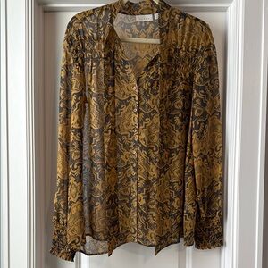 Hinge Women's Black and Gold Top